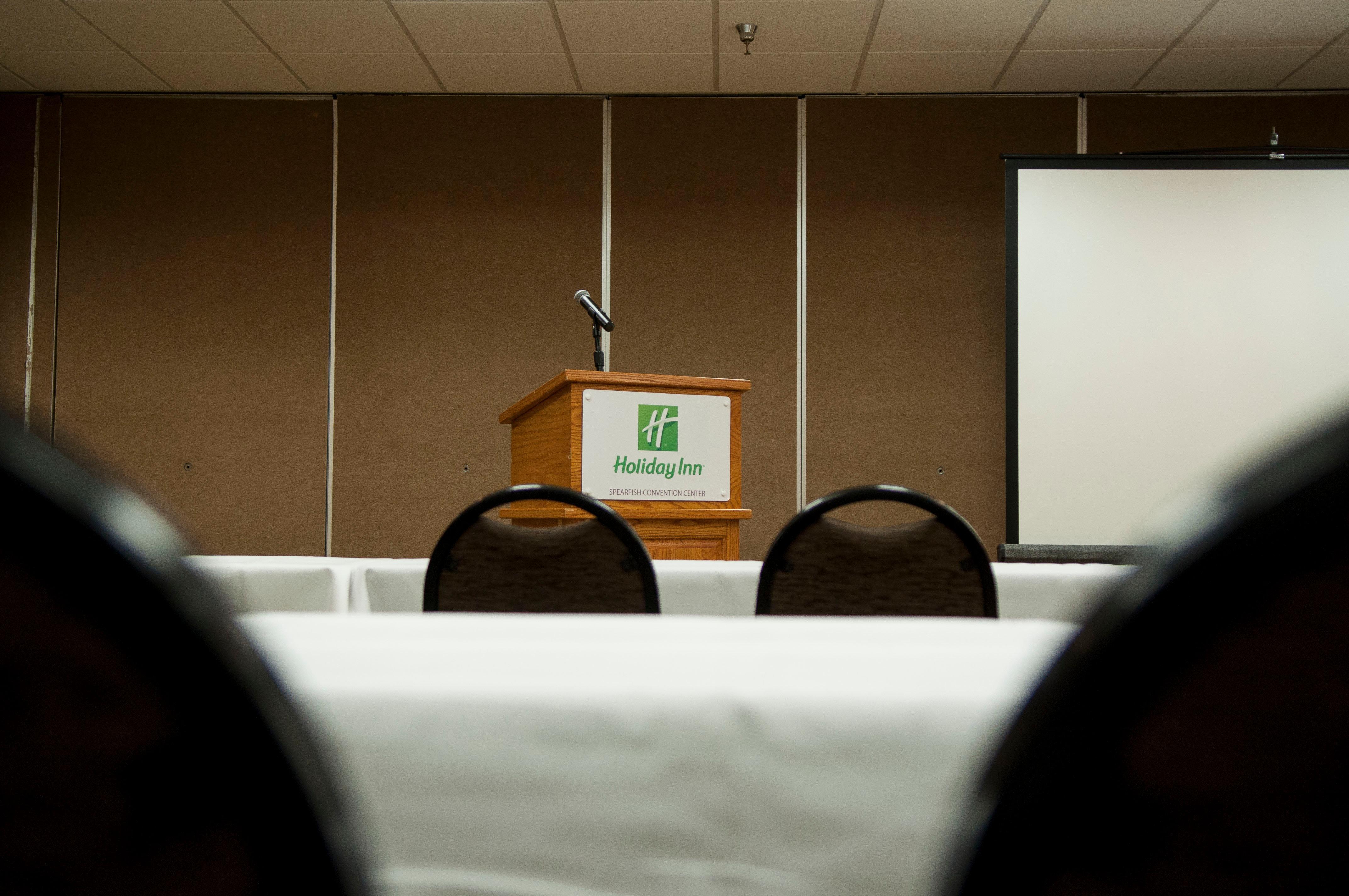 Holiday Inn Spearfish-Convention Center, An Ihg Hotel Exterior photo